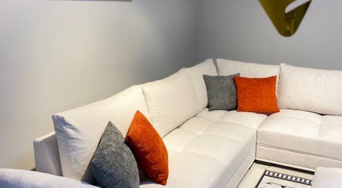 Beyaz Pufidik Köşe Takımı